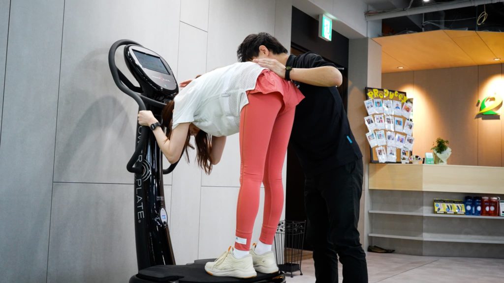 パワープレートで筋力トレーニング