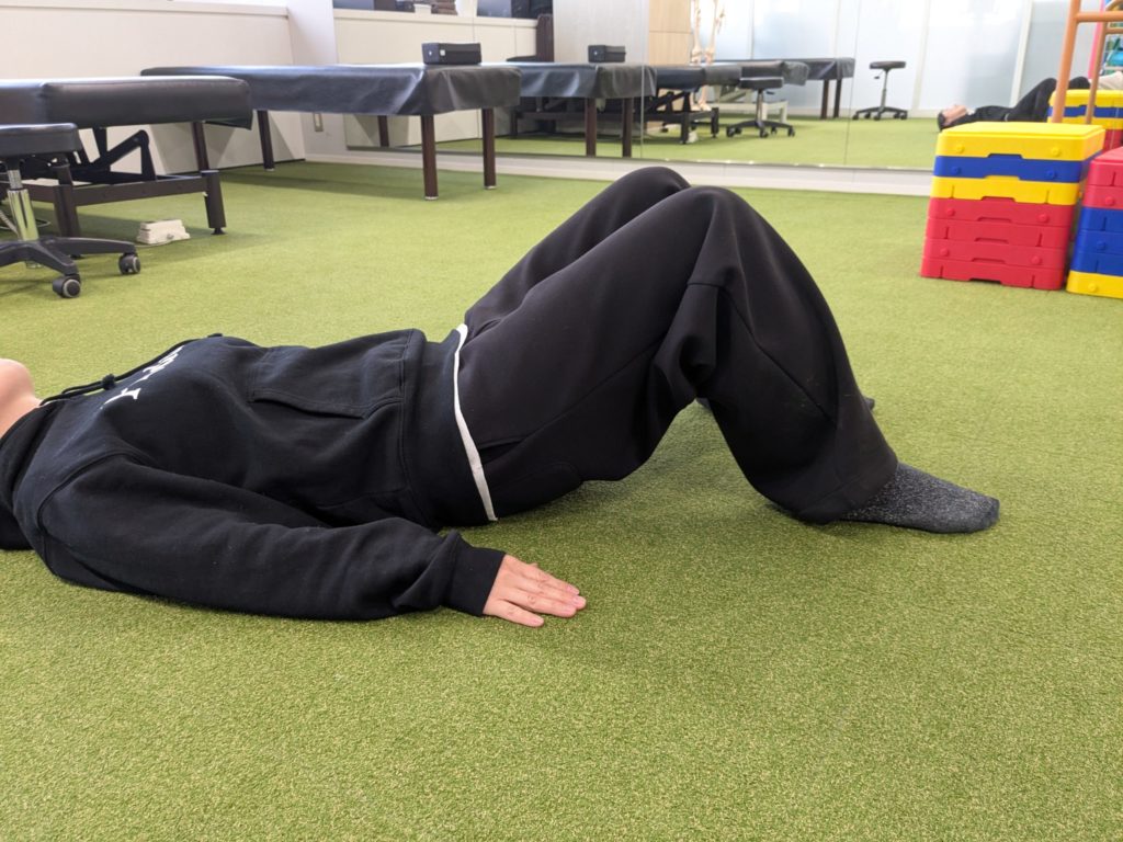 骨盤底筋ドローイン写真01